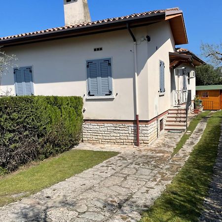 Appartement Casa Patrizia à Torri Del Benaco Extérieur photo