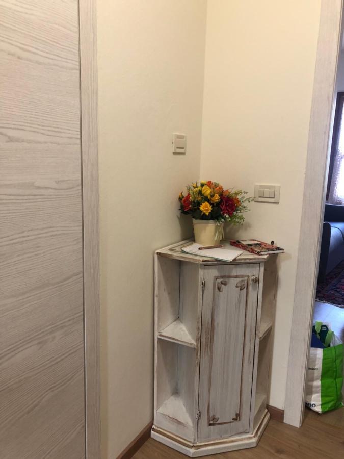 Appartement Casa Patrizia à Torri Del Benaco Extérieur photo
