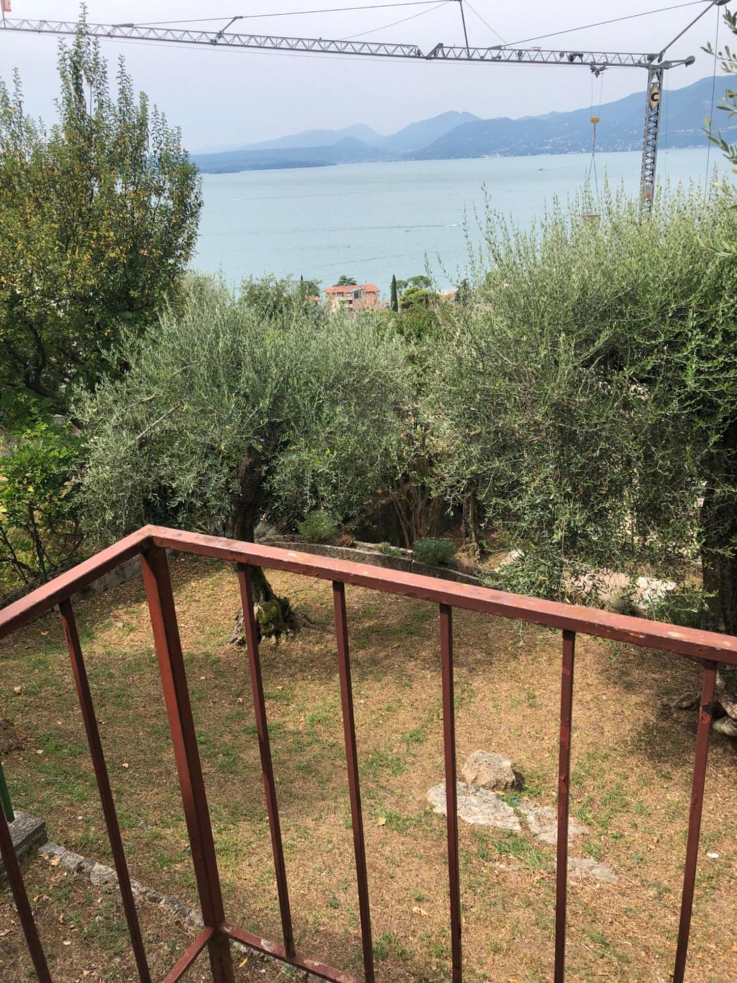 Appartement Casa Patrizia à Torri Del Benaco Extérieur photo